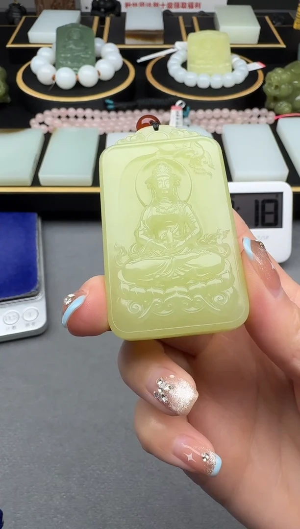 颈饰未镶嵌和田玉3