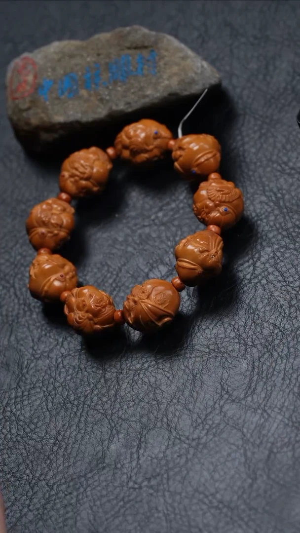 【闪购商品】橄榄核吊坠橄榄核