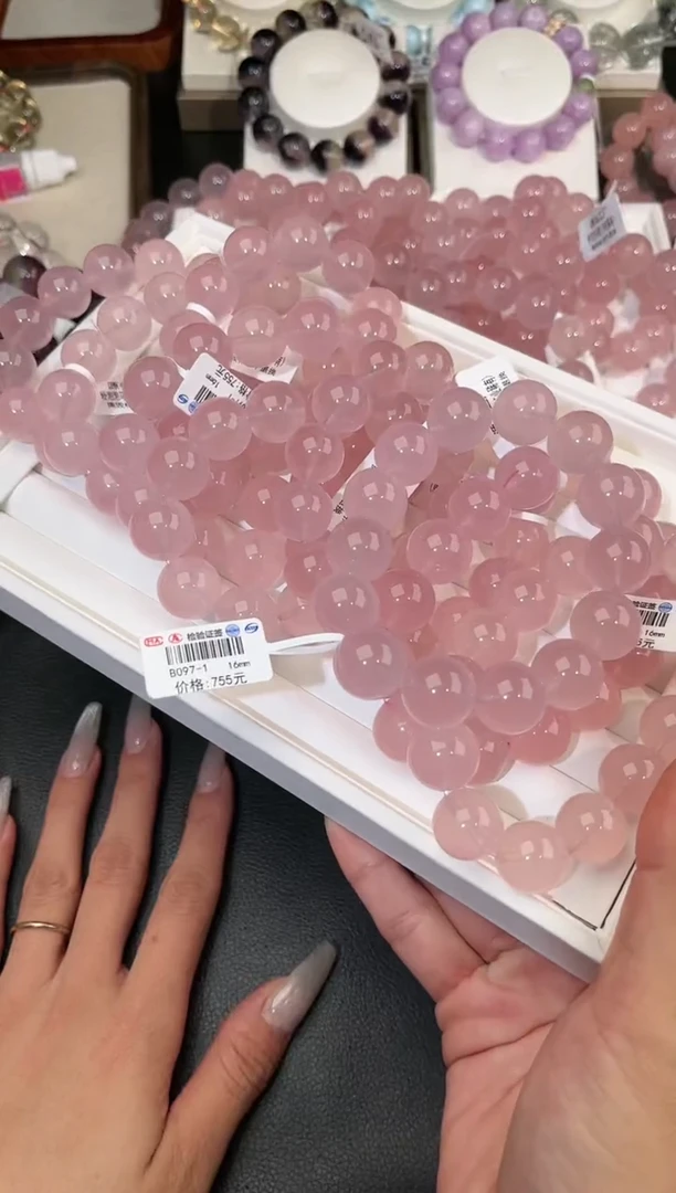 【闪购商品】水晶手链未镶嵌多样性发一粉泡泡16mm