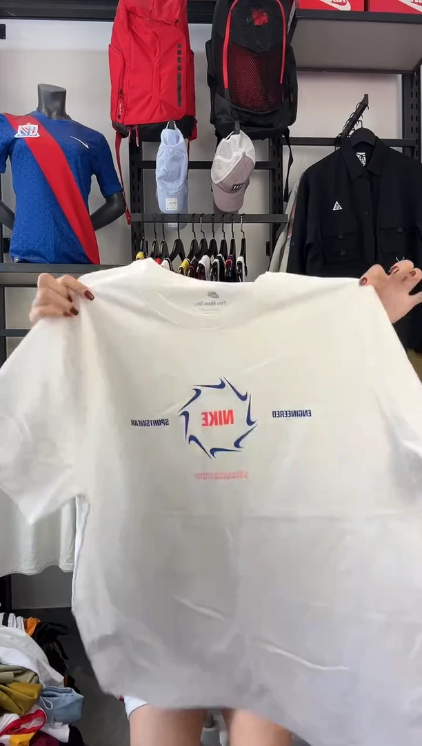 377    ·编码 耐克卫衣服饰过款为准 尺码·2XL