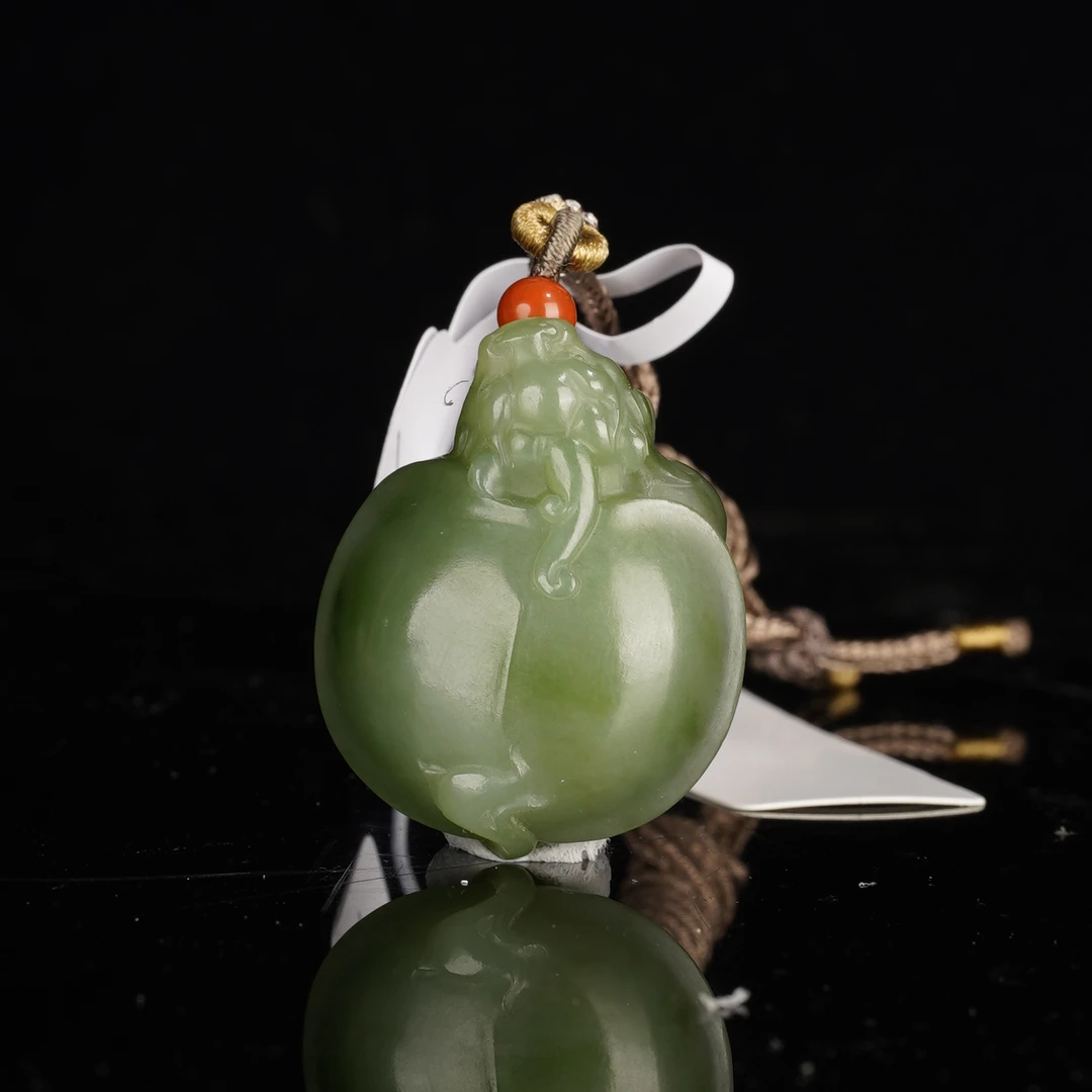 XW03388二十世纪和田玉龙龟吊坠