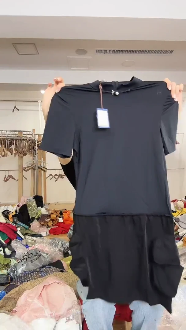 L码        105-115斤裙子