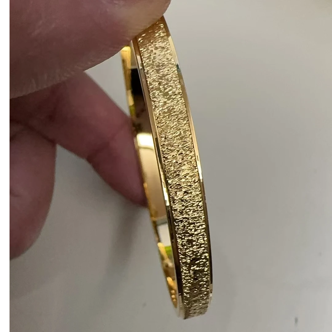 水贝贸易精选手镯CM300