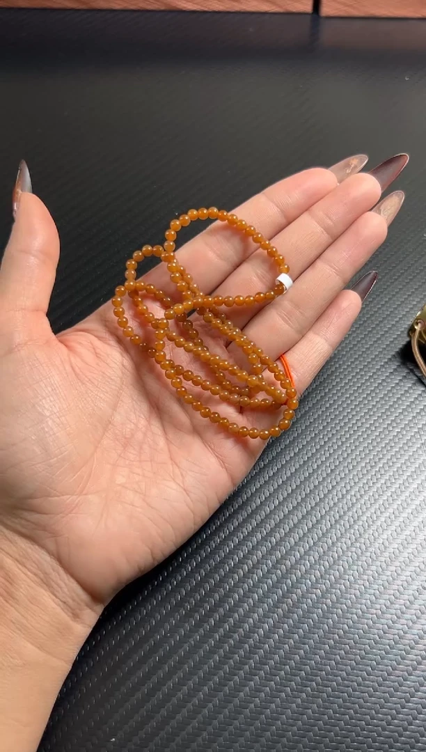 未镶嵌手串和田玉且末金山微色差卡4