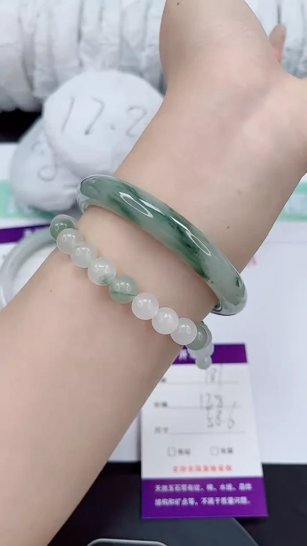 石英质玉手镯未镶嵌181-58/59