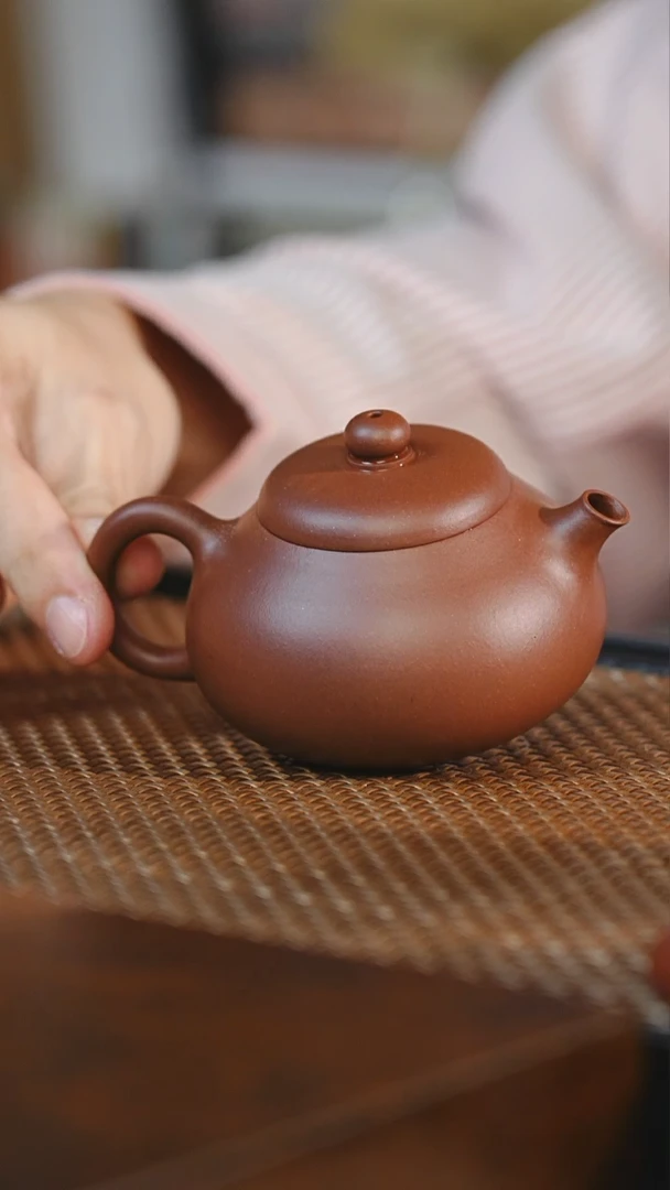 茶壶紫砂君德 150CC 红清水 宜兴手工原矿紫砂壶
