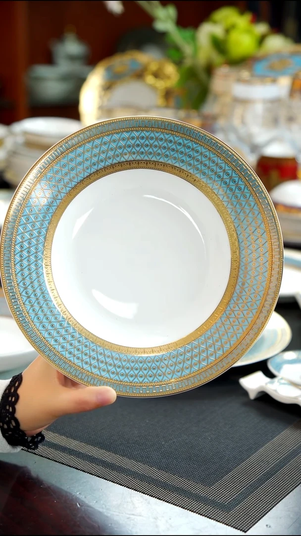 瓷片9英寸草帽盘   1个