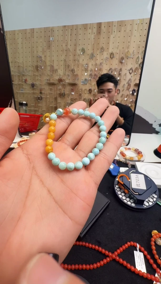 未镶嵌针钠钙石（海纹石）手链村0205 约6mm