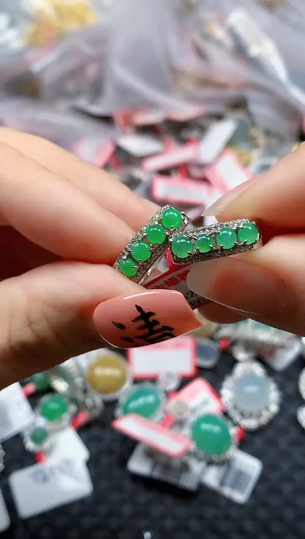 银S925镶嵌戒指翡翠天然A货缅甸翡翠