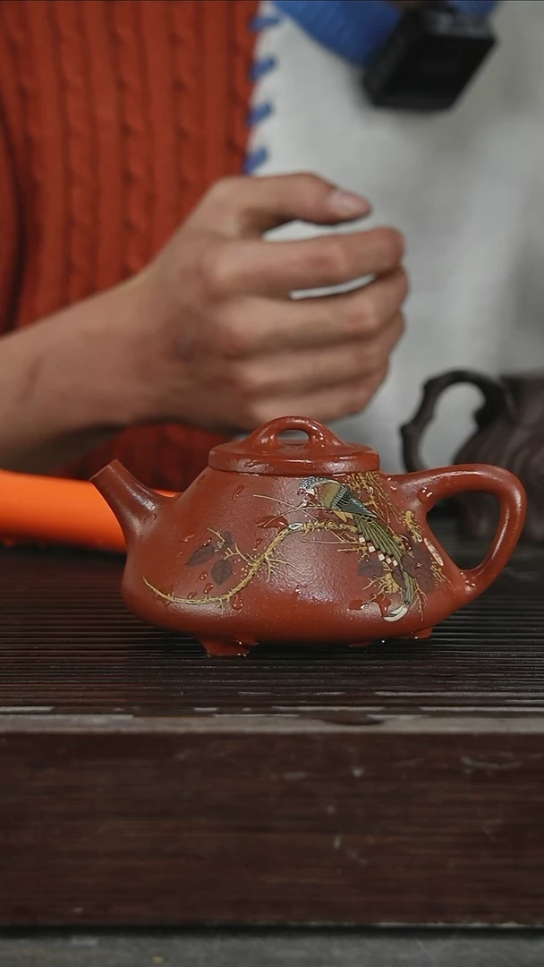 茶壶紫砂储集泉，顺娣，带证300CC110号