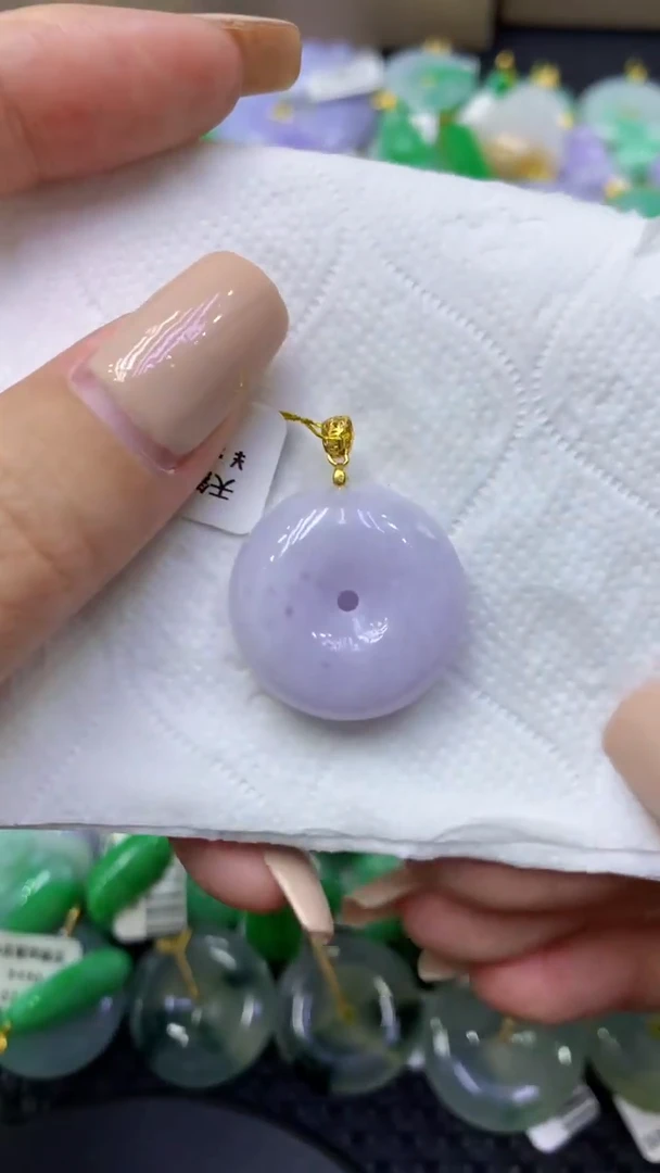 颈饰未镶嵌翡翠天然缅甸翡翠A货