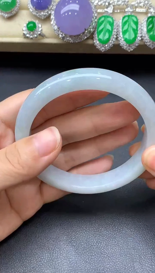 翡翠手镯未镶嵌267-中国好珍宝