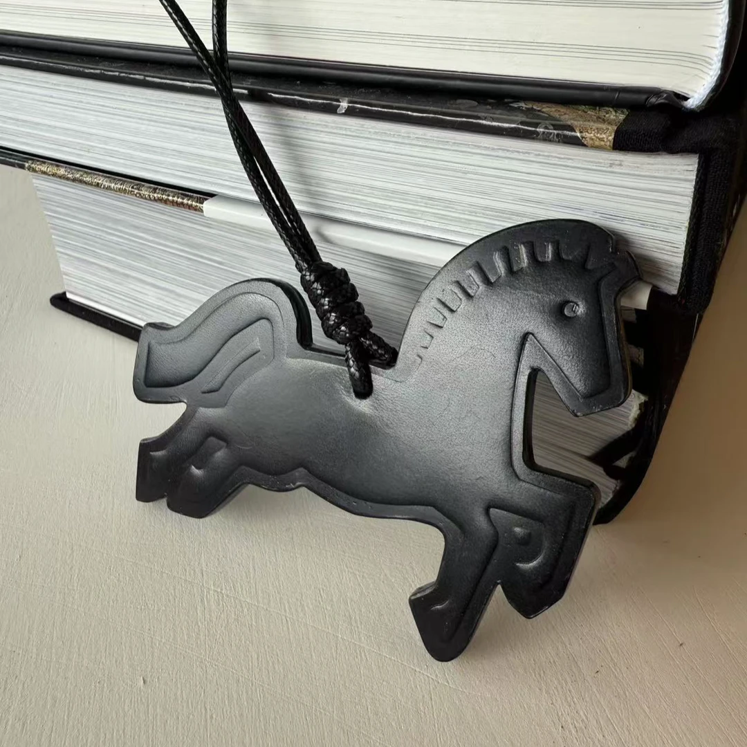 三笙鱼SANSHENGYU 【一匹黑马】挂件——手作定制系列