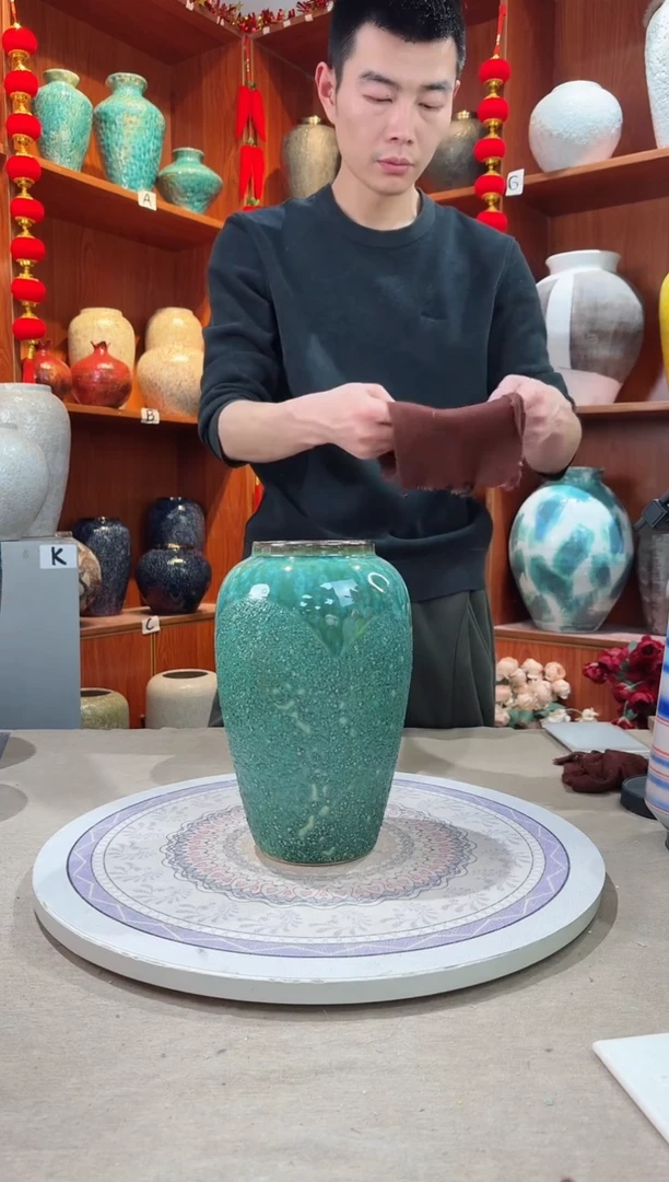 【闪购商品】瓶绿森林 中号 精品陶瓷花瓶 无花