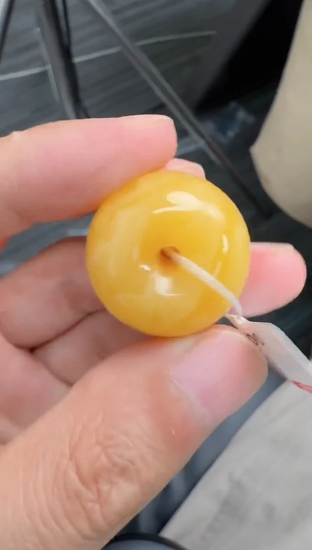 未镶嵌颈饰琥珀克****e蜜蜡吊坠
