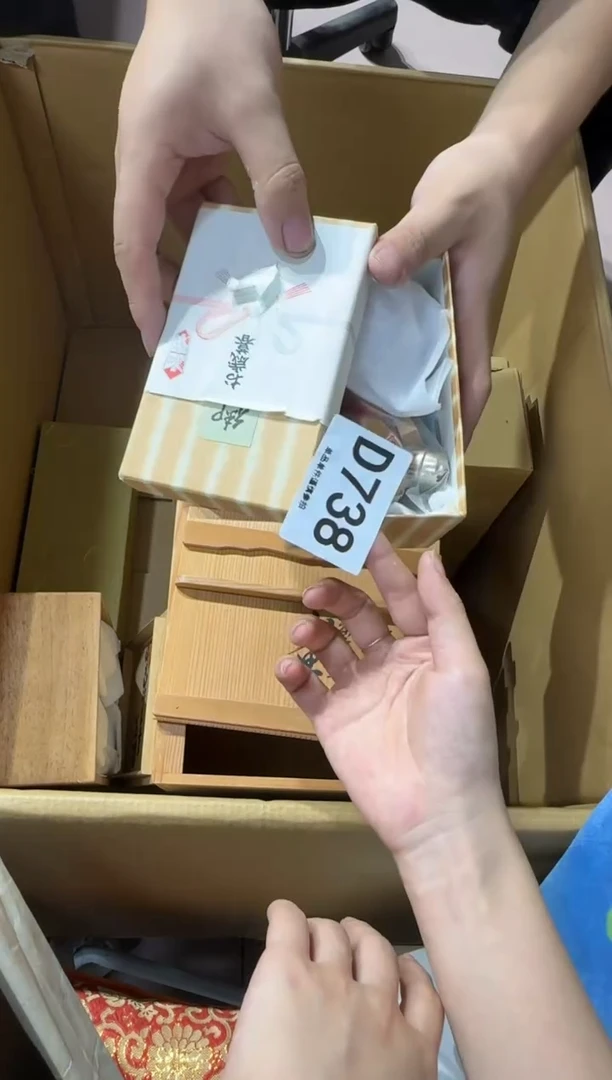 跑*738...中古产品谨慎参拍