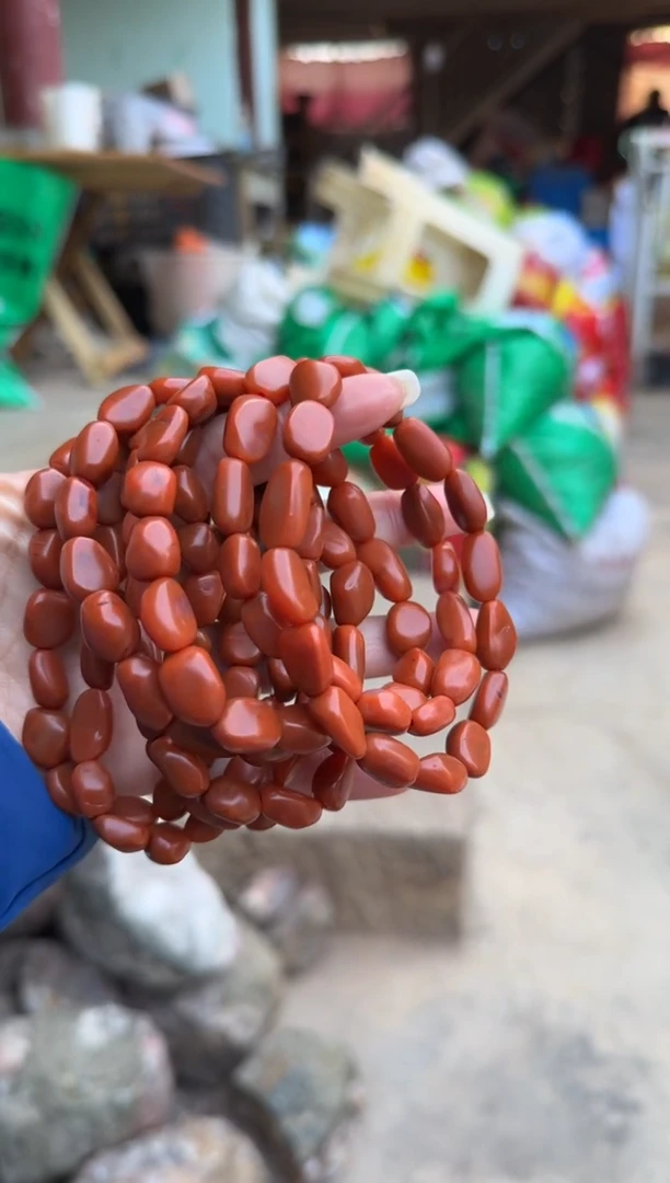 【闪购商品】南红玛瑙单圈未镶嵌原矿无优化阿东寨随型多样发一串