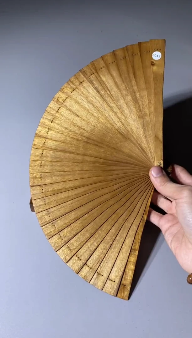 【闪购商品】金丝楠木雕804号18cm精品金丝楠扇子