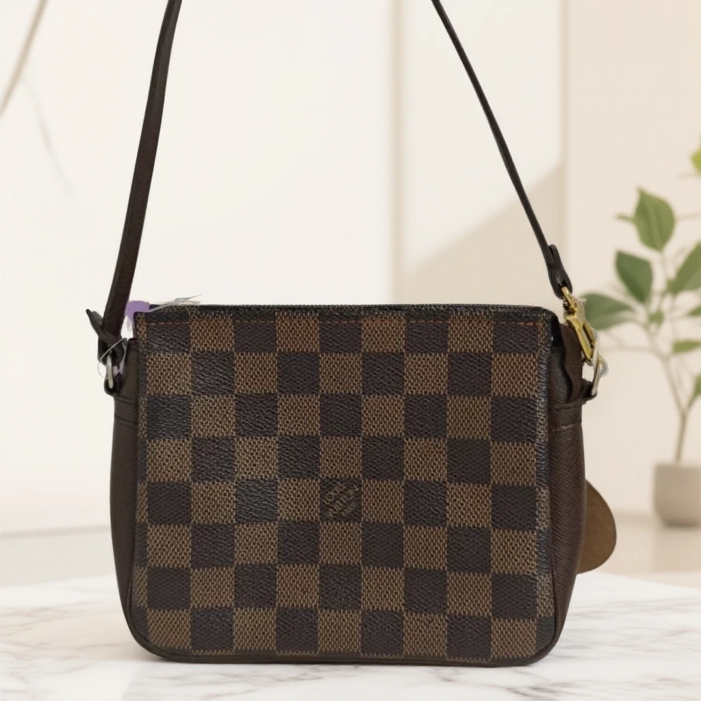 95新 LouisVuitton/路易威登 棋盘格单肩包 H3006