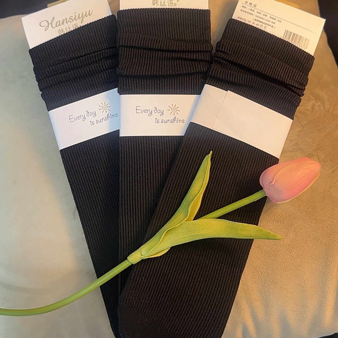 丹丹精选--1804新款简约百搭竖条纹中筒堆堆袜