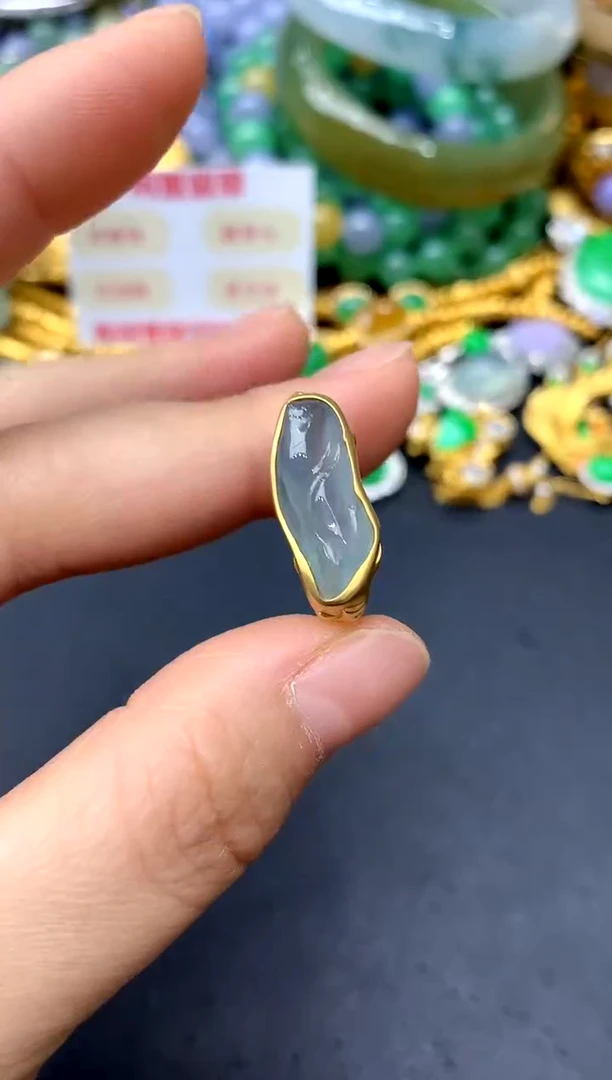 18K金镶嵌戒指翡翠261-中国好珍宝