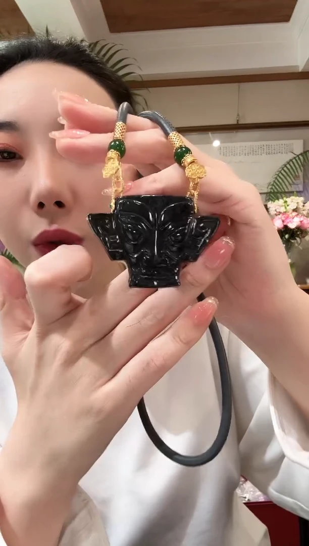 【闪购商品】翡翠颈饰未镶嵌国风