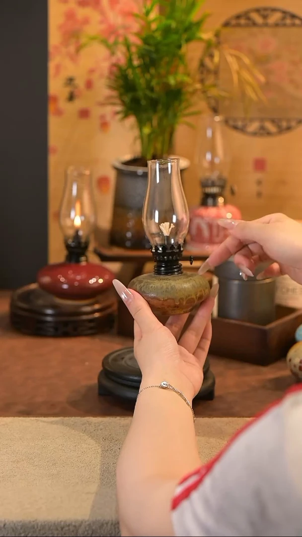 景德镇陶瓷油灯摆件