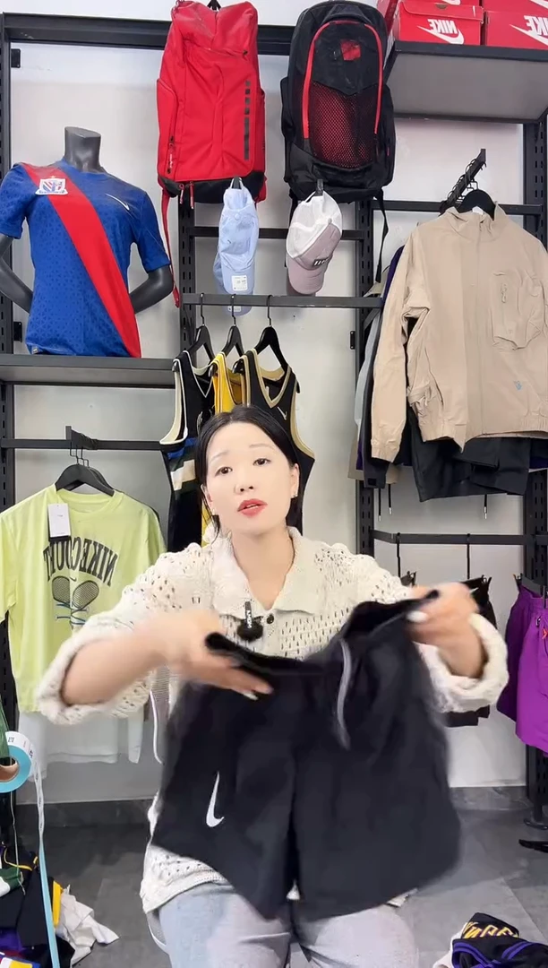 231编码 瑕疵款直播间过款为准 尺码
