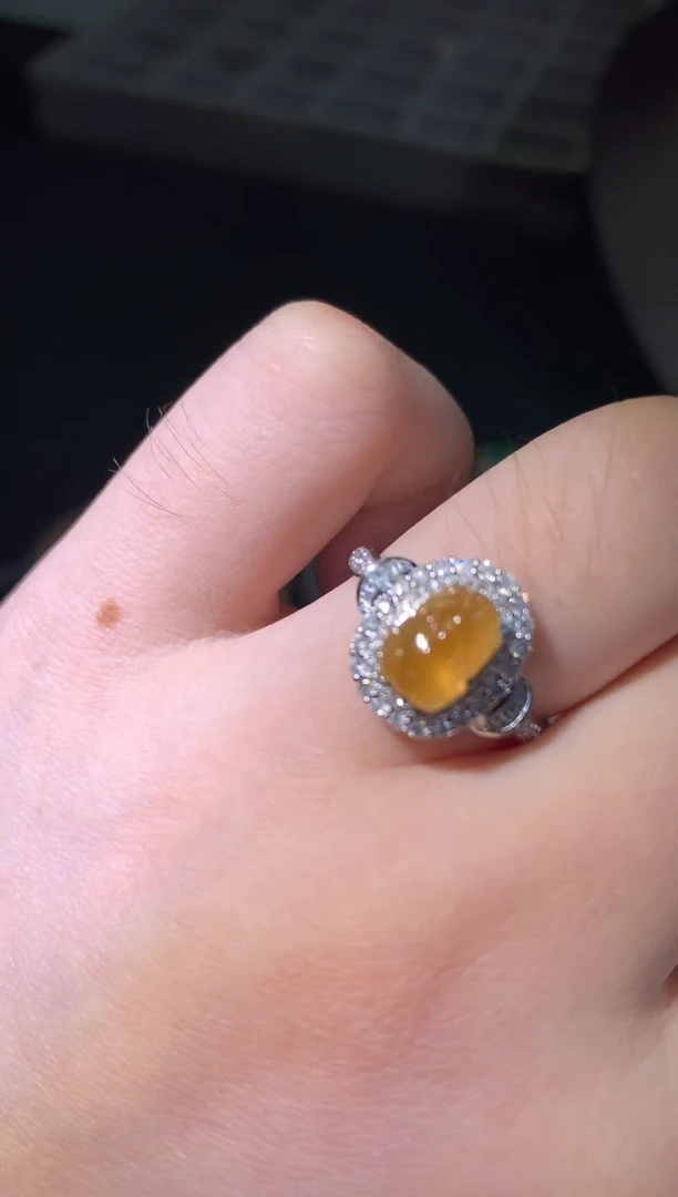 吊坠(不含链)18K金镶嵌翡翠戒指