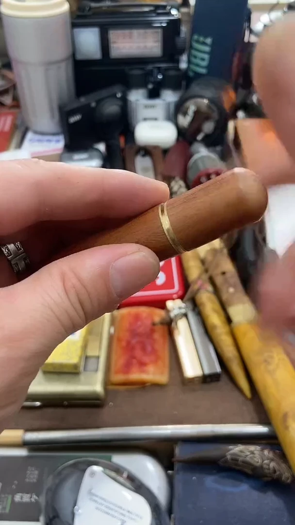 瓷片闪购商品  如图所示