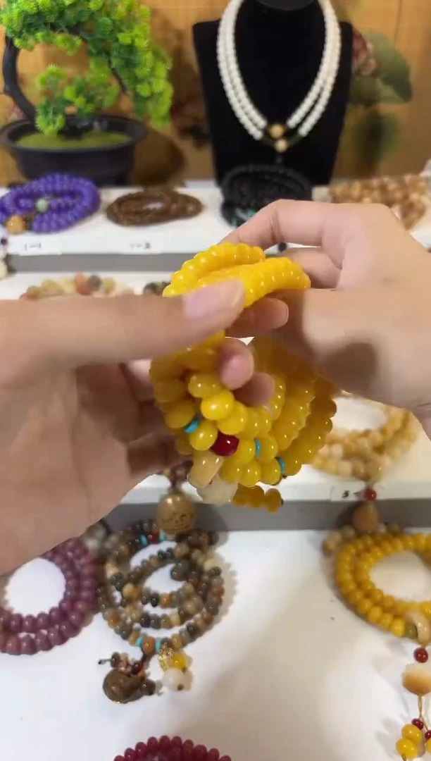 吊坠菩提根/象牙果卡8*11帝黄菩提108颗