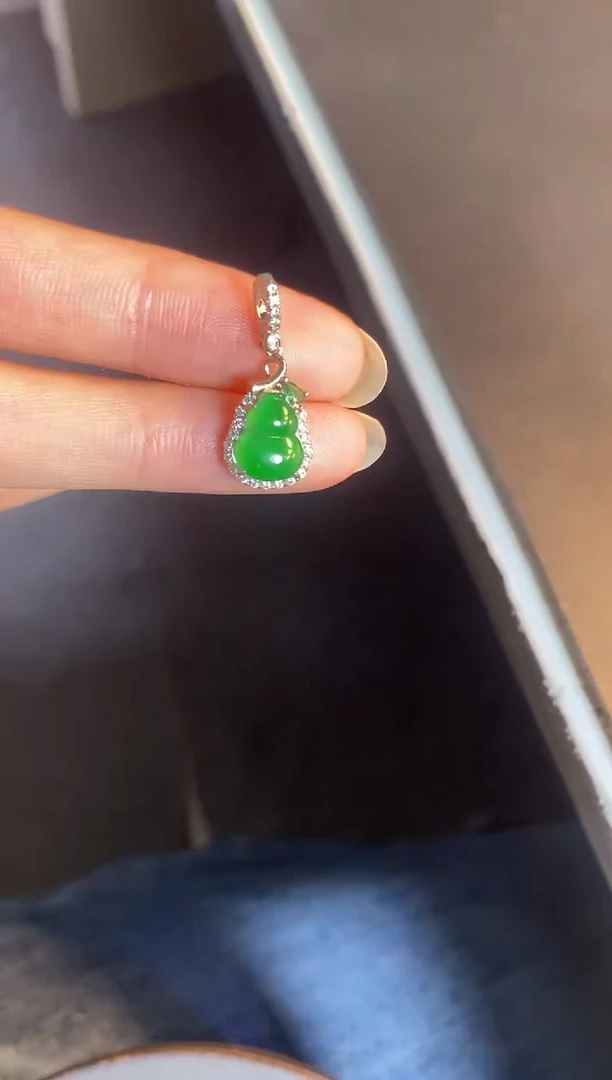 吊坠(不含链)银S925镶嵌翡翠1