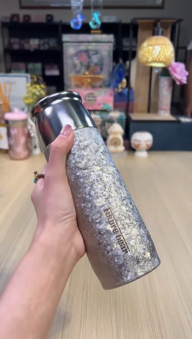 97未来熊-纯钛保温杯（皓月银）