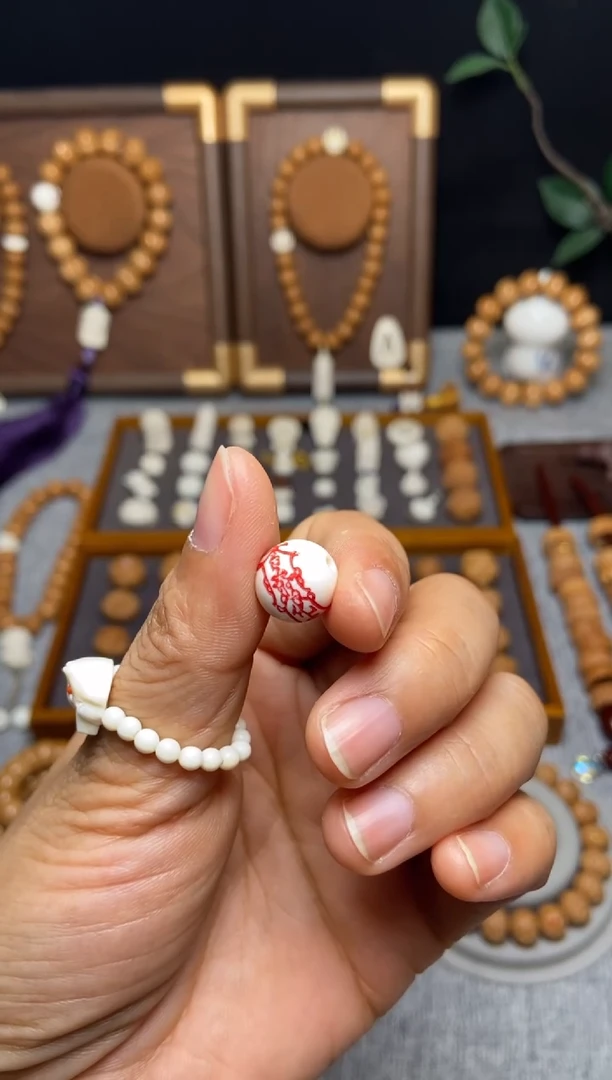 吊坠猴头核桃十*猛犸岁岁珠11+编手链