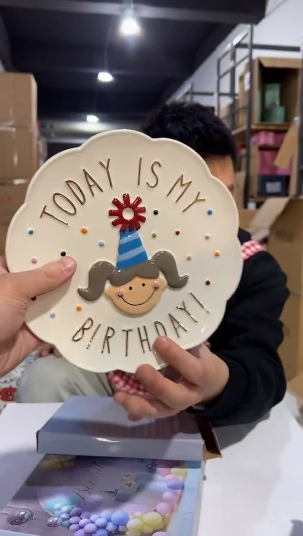 【闪购商品】杯a款原盒女孩盘子