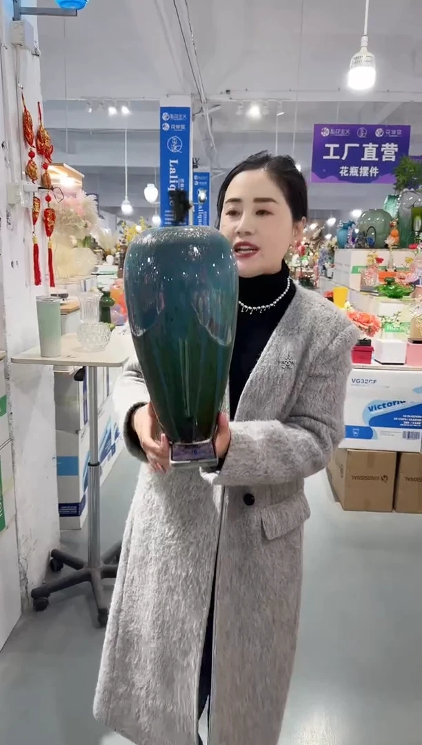 【闪购商品】玻璃安琪花瓶微瑕-LZLX