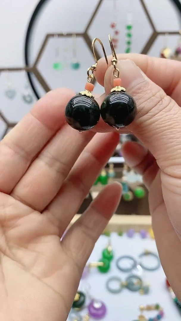 未镶嵌翡翠耳饰51翡翠