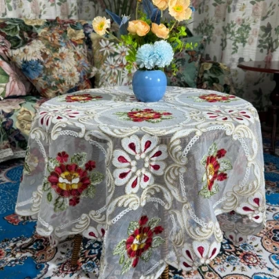 ZN007-31玻璃纱【115*115】 红牡丹锁链绣桌布茶几布多功能盖巾