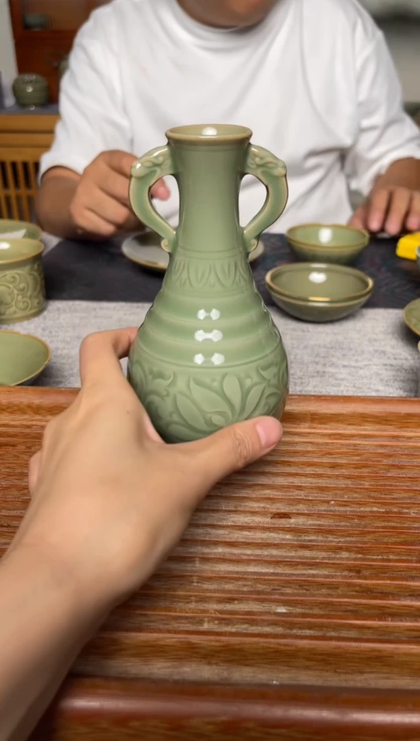 其他耀州窑纯手工双耳瓶