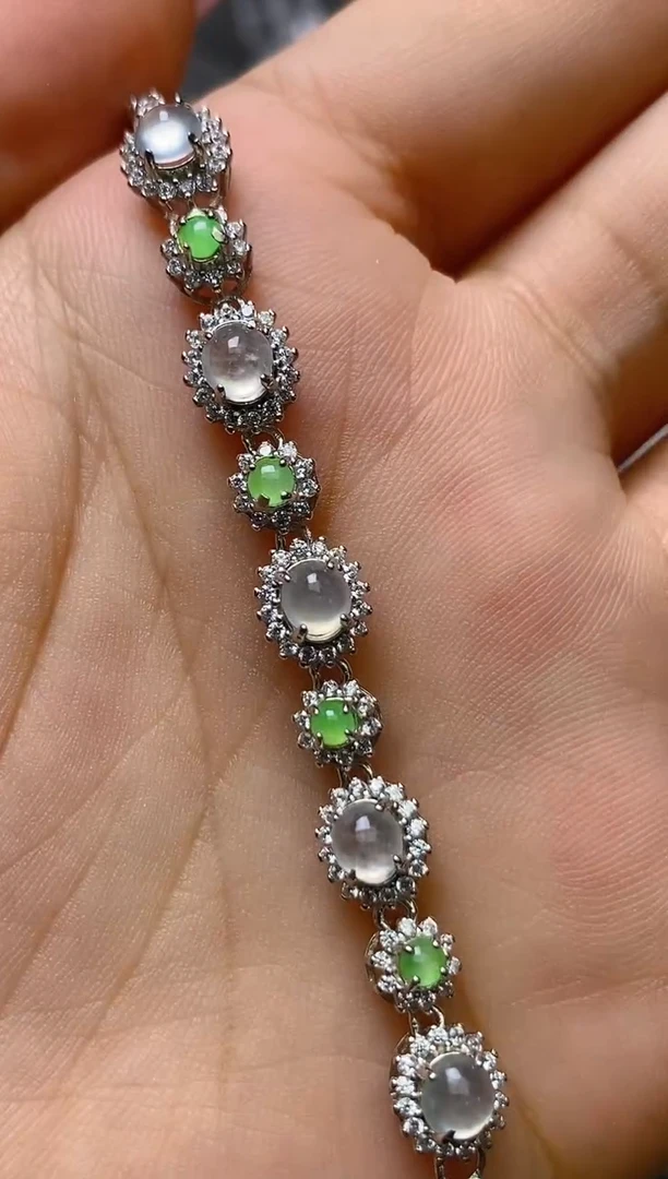 银S925镶嵌戒指翡翠百内无证书