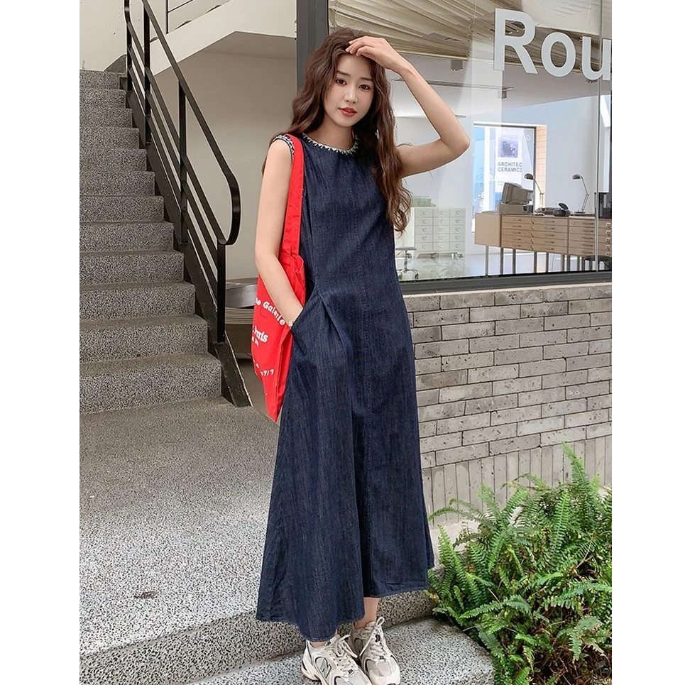 法式无袖背心牛仔连衣裙女2025新款夏季复古高级感宽松显瘦长裙子