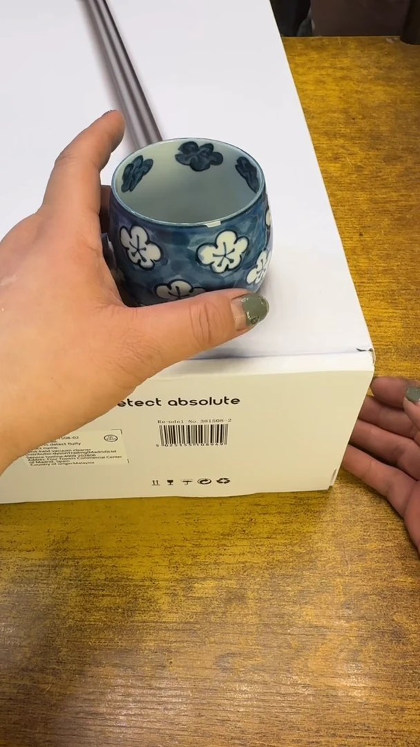 心**放瓷器瓷器瓷器瑕疵119戴吸碗