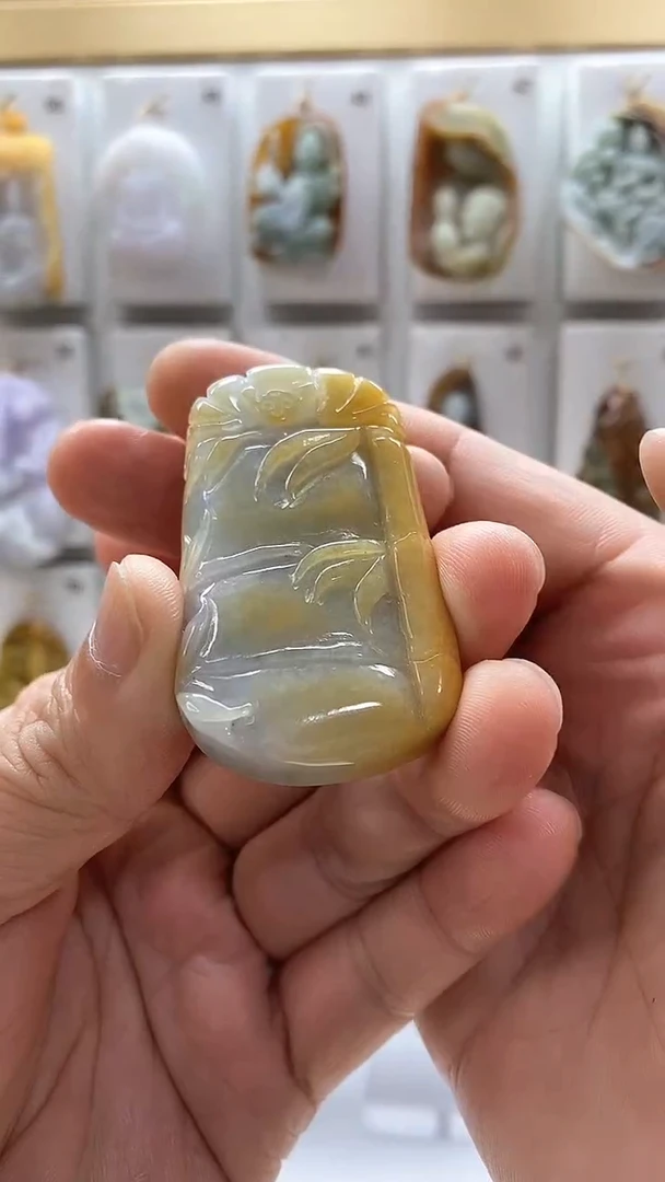 颈饰未镶嵌翡翠翡翠A货2025/10/27