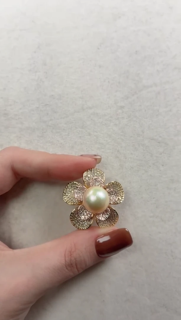 未镶嵌胸针海水珍珠1