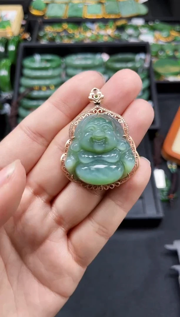 【闪购商品】和田玉吊坠18K金镶嵌多样性发一