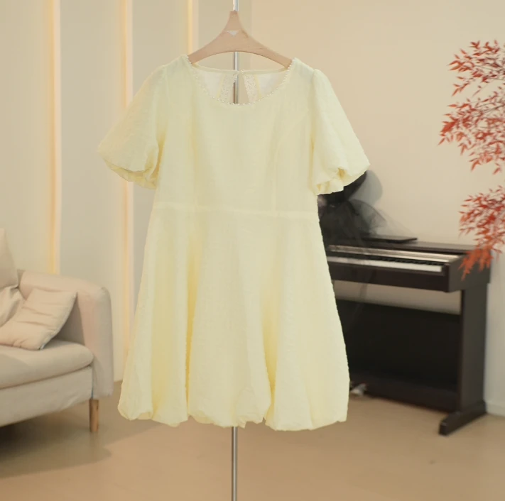 C33 ML系列重工钉珠包边细闪圆领蓬蓬连衣裙