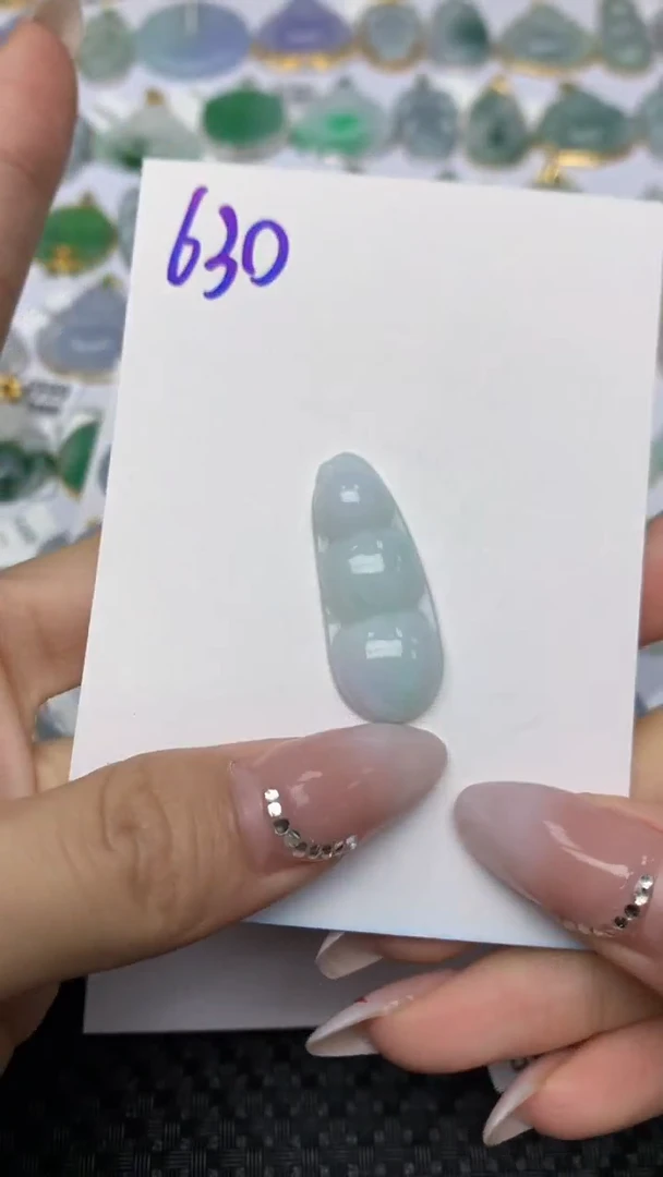 【闪购商品】翡翠颈饰未镶嵌天然翡翠a货