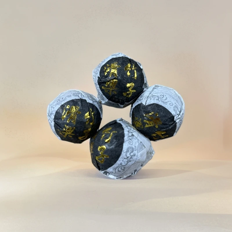 H097//布朗宫廷龙珠(滑竹梁子)(8g*14颗) 简装【熟茶】