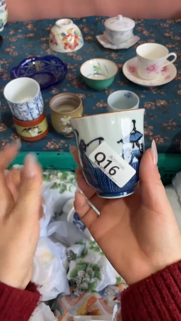 瓷片…*瓷器瓷器Q16