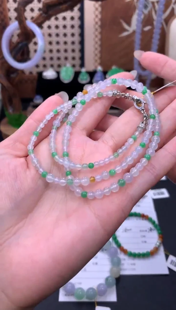 未镶嵌定制翡翠48小时鉴赏期 退货不扣服务费